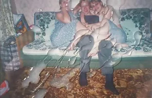 Tóc đỏ Randy Lacey Lennon có cô bạn cùng phòng của để thử quần áo của cô, nhưng không nhận ra rằng Lớn ' là bạn cùng phòng ngủ dưới chăn. phim sẽ nhat ban moi nhat Lacey là tìm kiếm quần áo khác nhau và lấy ảnh khi Xander dậy và lén lút. Lacey sẽ đưa tôi đến hiện trường phạm tội, nhưng cô ấy không điên. Ông yêu những gì ông nhìn thấy, và anh nghĩ anh có thể cố gắng. Sau tất cả, chia sẻ sự chăm sóc.