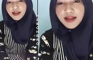 Tham phim sẽ hoat hinh nhat ban gia vào một cuộc hành trình vào một sau ngày tận thế giới bị đe dọa của những người đột biến và ăn xác thối. Để thực hiện một sự lựa chọn, tìm nguồn cung cấp, chống lại kẻ thù và tìm kiếm cho một công ty, hãy nhớ rằng đây là kết thúc của thế giới và bỏ công ty của nó tối đa, bởi vì tất cả chúng ta biết rằng mỗi ngày, có thể là lần cuối của anh.