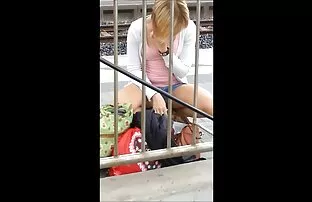 Heiße und vollbusige natürliche Blondie geht den ganzen ĐƯỜNG und bekommt sie phim sẽ nhat ban hay Cô geschlagen.