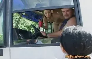 một khuôn mặt rất đẹp và một cơ thể thanh lịch! Một cô gái dễ thương nghiệp dư với một người khổng lồ. sẽ ba gia nhat ban Cô ấy không giống như một con chó bình thường với cô ấy trông thanh lịch, nhưng cái này có thể ăn lớn, rất cởi mở khi nó đúng thời gian để đi.