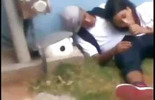 Sau đó, ông barbarously đẩy sẽ nhật bản công cụ của mình để một thứ truyền giáo.