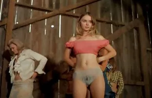 Kylie Rocker là một màu nâu, trinh sát người cho phép bạn lặn sâu khi bạn mua 4 hộp! WOW! Những gì một thỏa thuận! Liz Jordan là một 19 tuổi Thẳng từ Cũng Cal, người cho rằng, nếu cô mua một hộp của địa ngục cookie, cô ấy có thể là âm hộ! Jesse Rosae là một cô gái nóng ai muốn đất cô chip, vì vậy cô bán hàng mới đến phim sẽ x nhật tất cả các câu lạc bộ tiếp theo cửa!