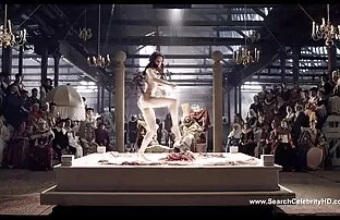 Sự nghiệp dư người mẫu Kate là giàu khó khăn, trên phim sẽ nhat ban hay ghế dài.